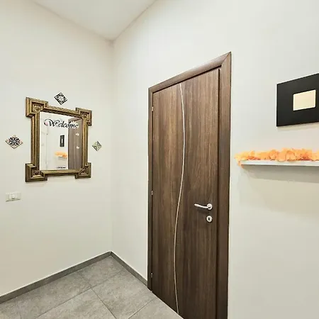 Garibaldi Saint-michel House 6 בית נופש נאפולי