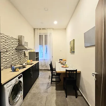 בית נופש Garibaldi Saint-michel House 6 נאפולי